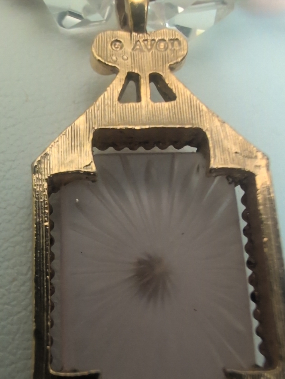 Vintage Avon Frostlight Camphor Glass Pendant - Picture 5 of 5